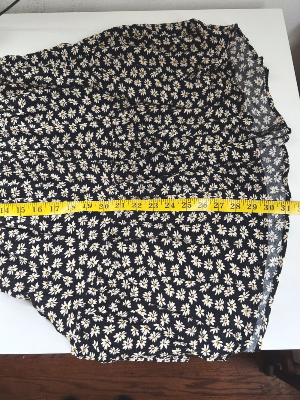 Floral Black & White Short Sleeve Babydoll Dress Open Back Tie Daisy Print S Ame - Picture 9 of 10